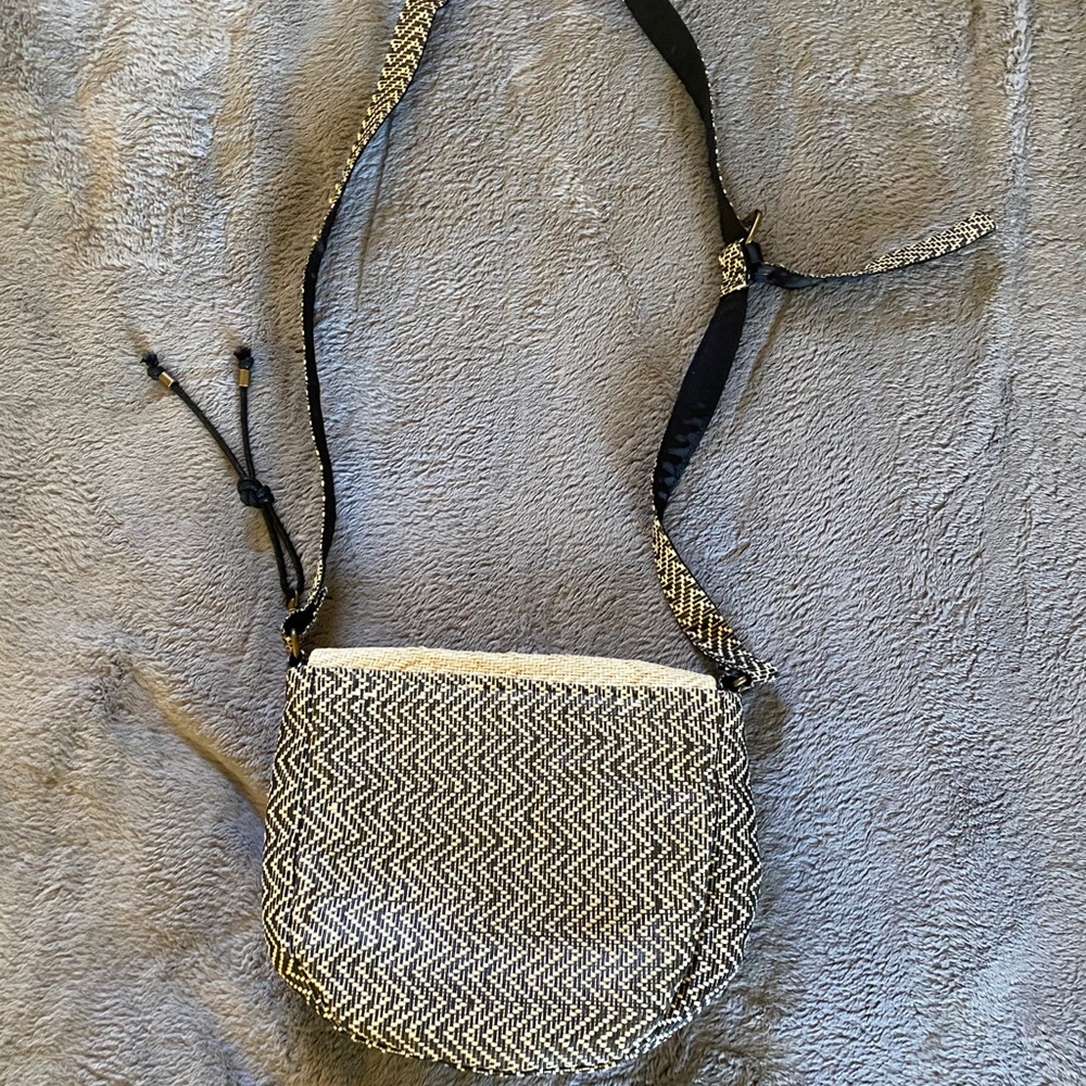 Purse - Picture 3 of 4